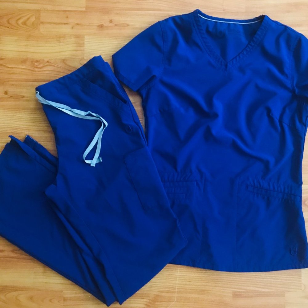 Women's Urbane Performance Scrub Set- Galaxy Blue